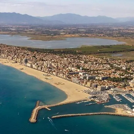 Maison A Confort Moderne Pres De La Holiday home Canet-en-Roussillon